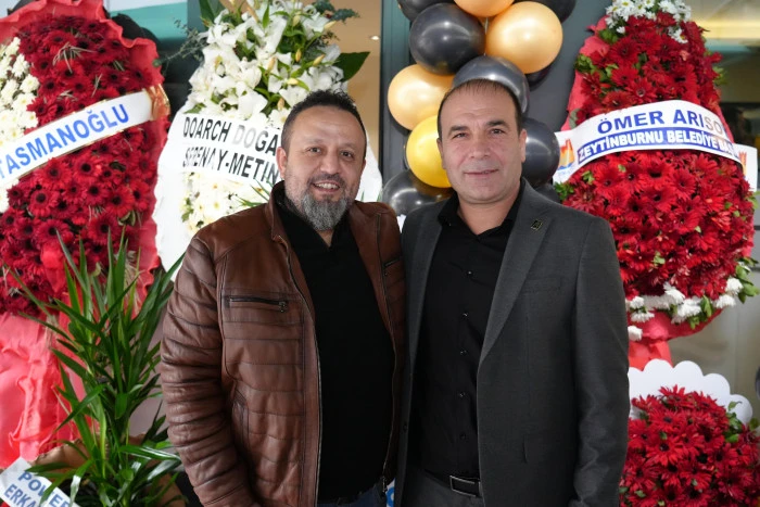 Altın Emlak Zeytinburnu Şubesine G&ouml;rkemli A&ccedil;ılış