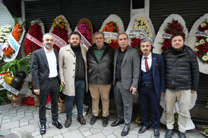 Altın Emlak Zeytinburnu Şubesine G&ouml;rkemli A&ccedil;ılış