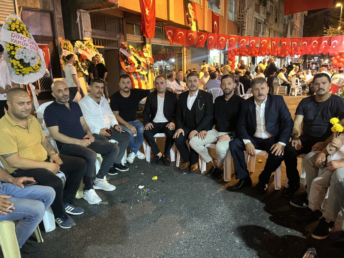 1453 Zeytinburnulular Derneğine görkemli açılış