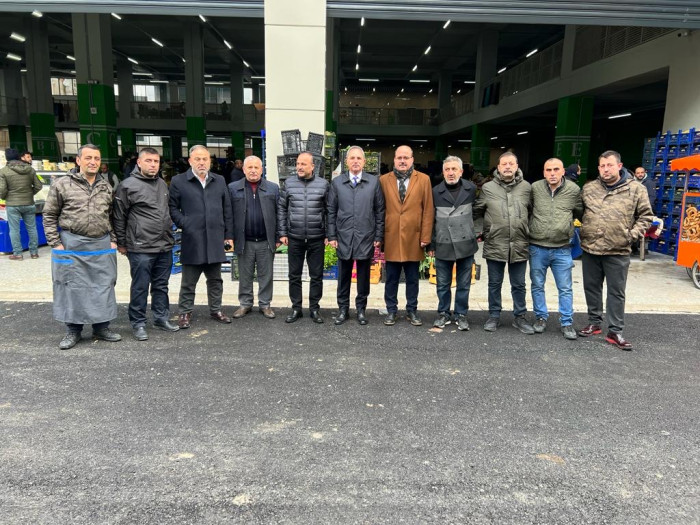 Zeytinburnu Modern Kapalı Pazarında İlk GÜN