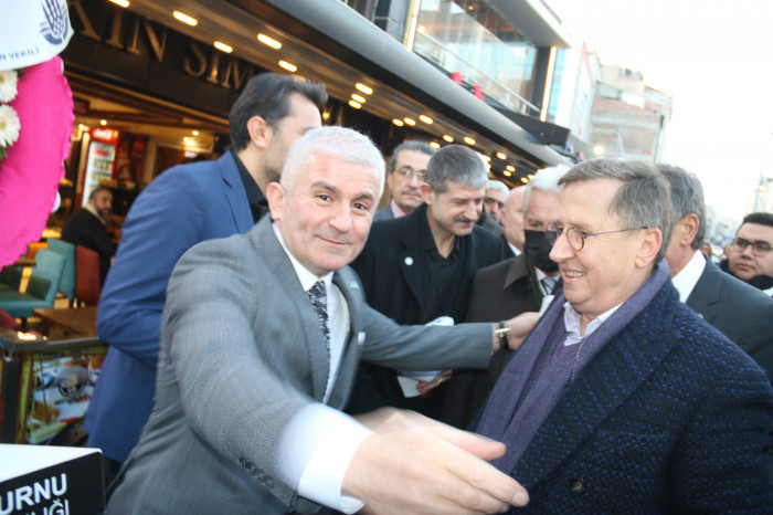 İYİ Parti Zeytinburnu İlçe Teşkilatı yeni binasına taşındı