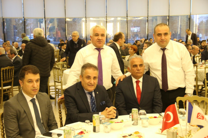 ZETSİAD iftarda Tekstil sektörünü buluşturdu