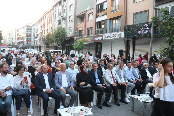 Telsiz Mahalle Muhtar Edanur Menteş 73 evladımızı sünnet ettirdi