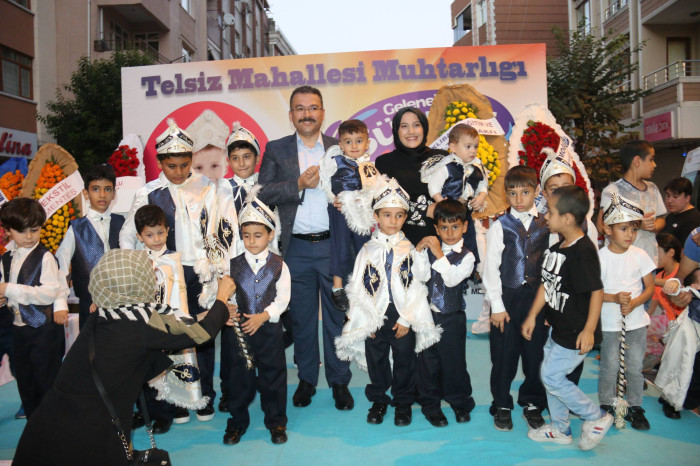 Telsiz Mahalle Muhtar Edanur Menteş 73 evladımızı sünnet ettirdi