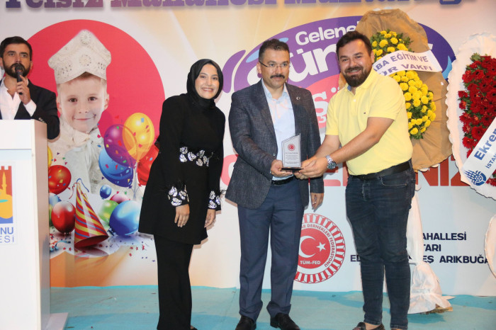 Telsiz Mahalle Muhtar Edanur Menteş 73 evladımızı sünnet ettirdi