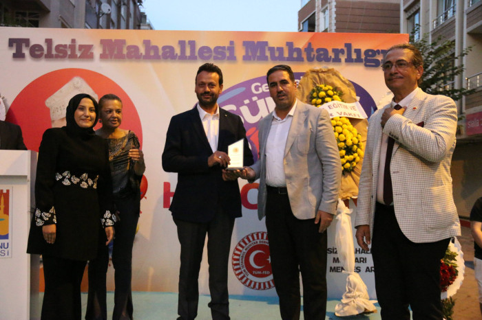 Telsiz Mahalle Muhtar Edanur Menteş 73 evladımızı sünnet ettirdi