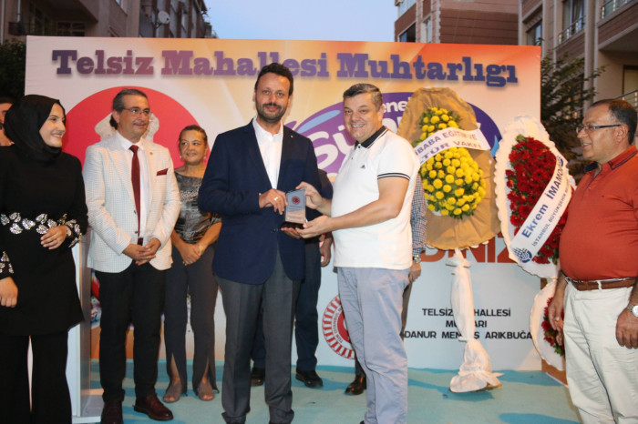 Telsiz Mahalle Muhtar Edanur Menteş 73 evladımızı sünnet ettirdi