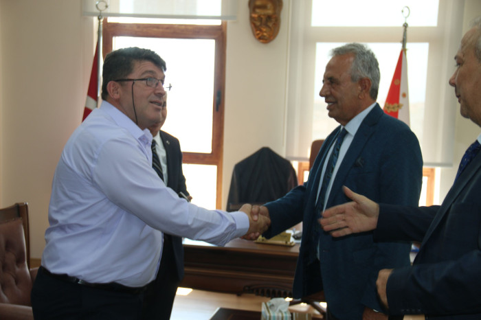 Zeytinburnu Hizmet Derneğinden Emniyet Müdürüne ziyaret