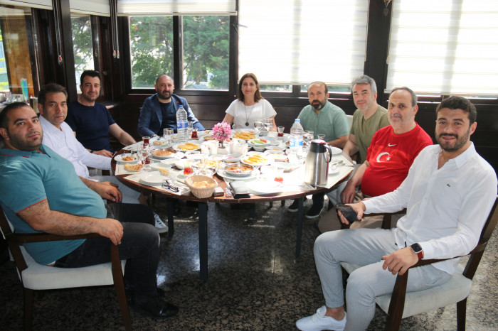 Dostlar Meclisi Derneği kahvaltıda buluştu