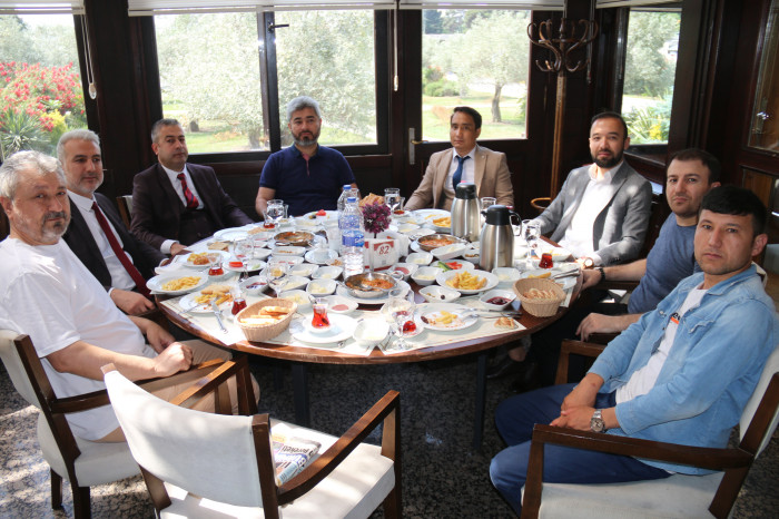 Dostlar Meclisi Derneği kahvaltıda buluştu