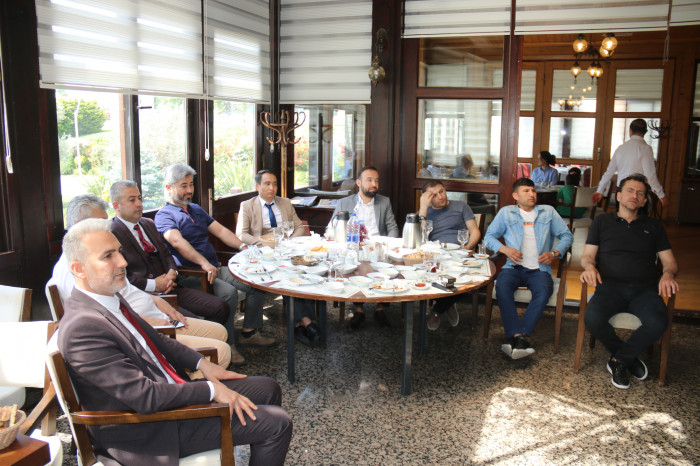 Dostlar Meclisi Derneği kahvaltıda buluştu