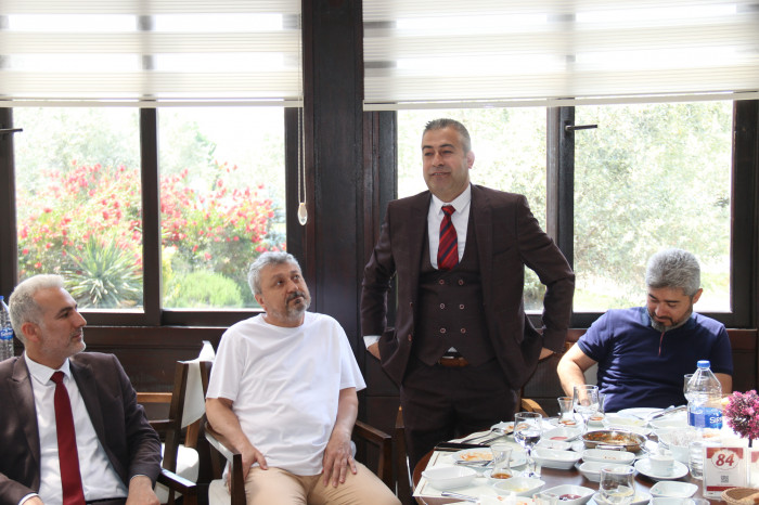 Dostlar Meclisi Derneği kahvaltıda buluştu