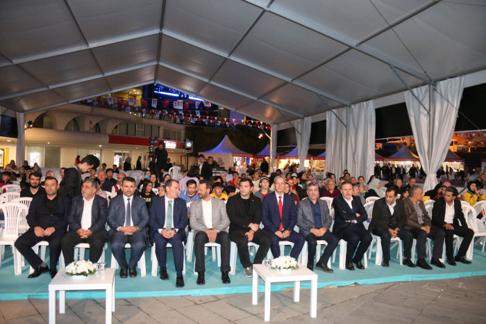 Balıkesir Hodul Derneği 18.Yöresel Günlere renk kattı