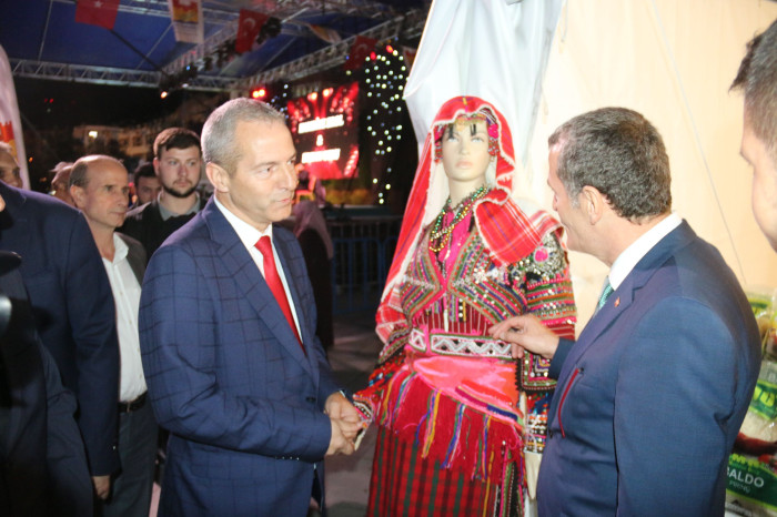 Balıkesir Hodul Derneği 18.Yöresel Günlere renk kattı