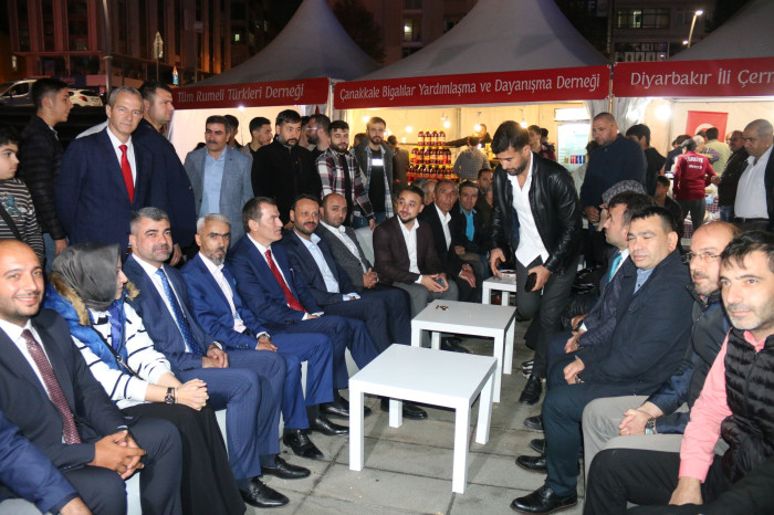 18’inci Yöresel Günlerde Diyarbakırlılardan Burma Kadayıf ikramı