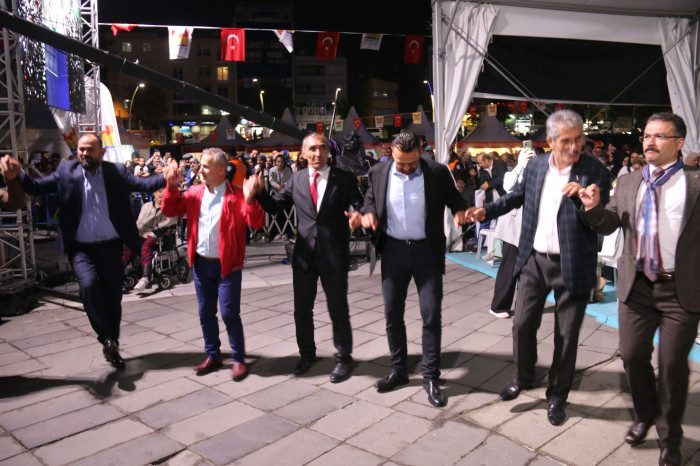 Zeytinburnu 18. Yöresel Günler Final 'Karadeniz Gecesi'