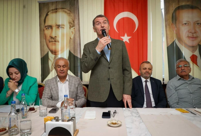 AK Parti 24 Yaşında