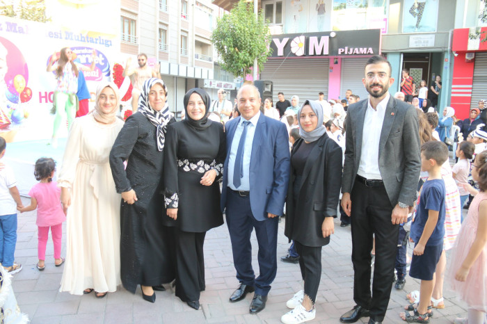 Telsiz Mahalle Muhtar Edanur Menteş 73 evladımızı sünnet ettirdi