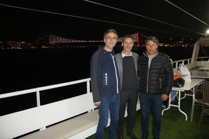 AGD ve MGV Zeytinburnu Şubesinin Boğaz iftarında izdiham vardı