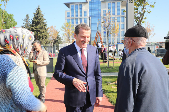 '20 Yıllık Millet Bahçesi Hayalimiz Gerçekleşti'