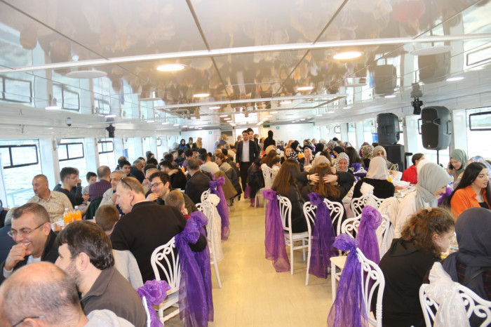 AGD ve MGV Zeytinburnu Şubesinin Boğaz iftarında izdiham vardı