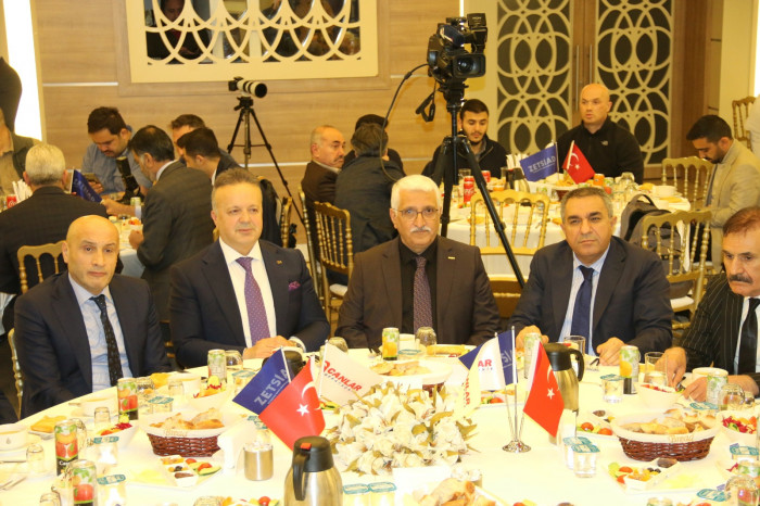 ZETSİAD iftarda Tekstil sektörünü buluşturdu