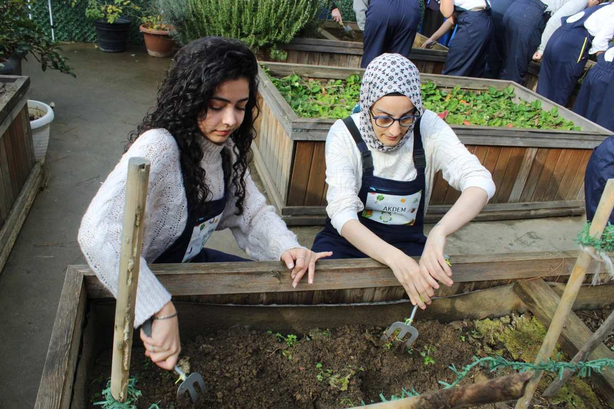 AKDEM’de Dayanışma ve Doğayla Temas