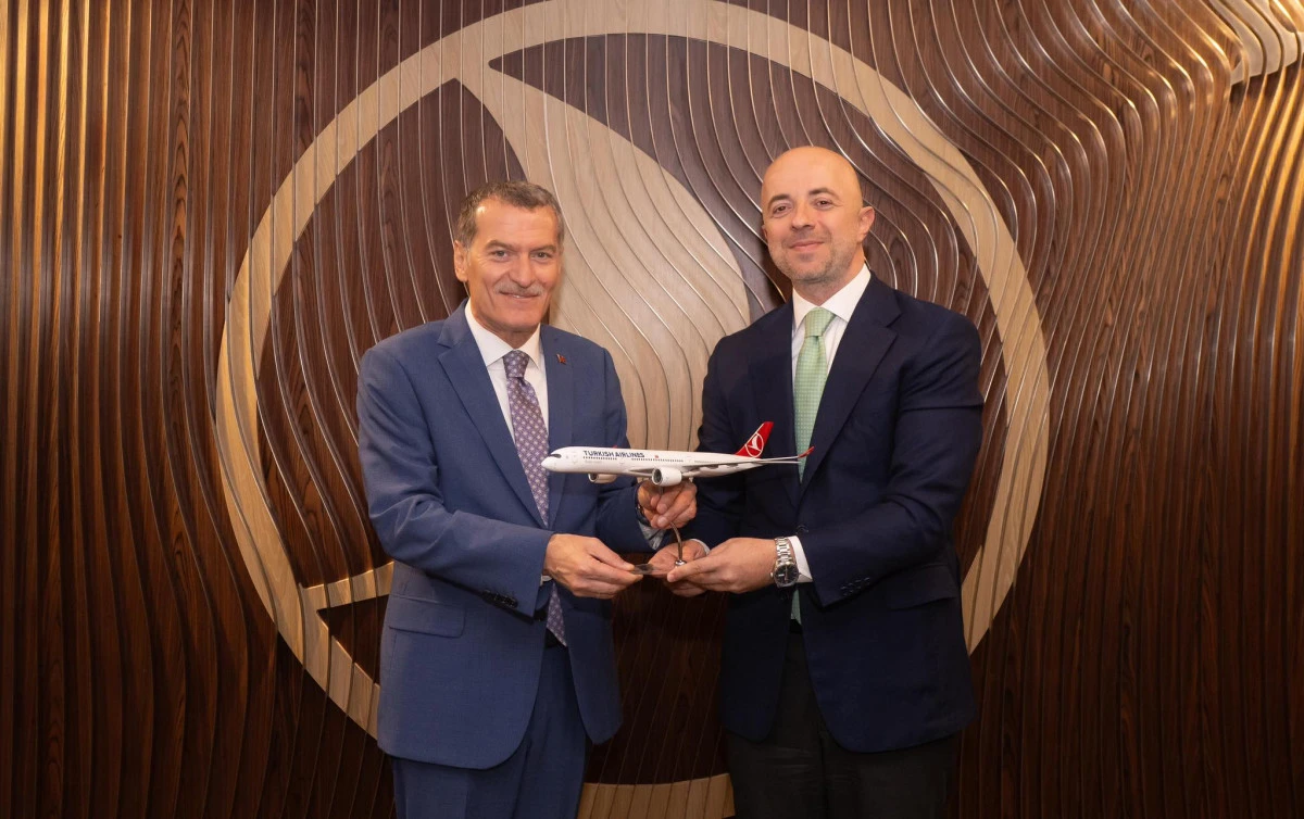 Başkan Arısoy&rsquo;dan THY Genel M&uuml;d&uuml;r&uuml; Ahmet Olmuştur&rsquo;a Hayırlı Olsun Ziyareti