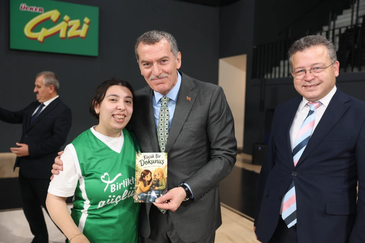 Farklılıklarımızla Aynı Sahada, Aynı Takımdayız