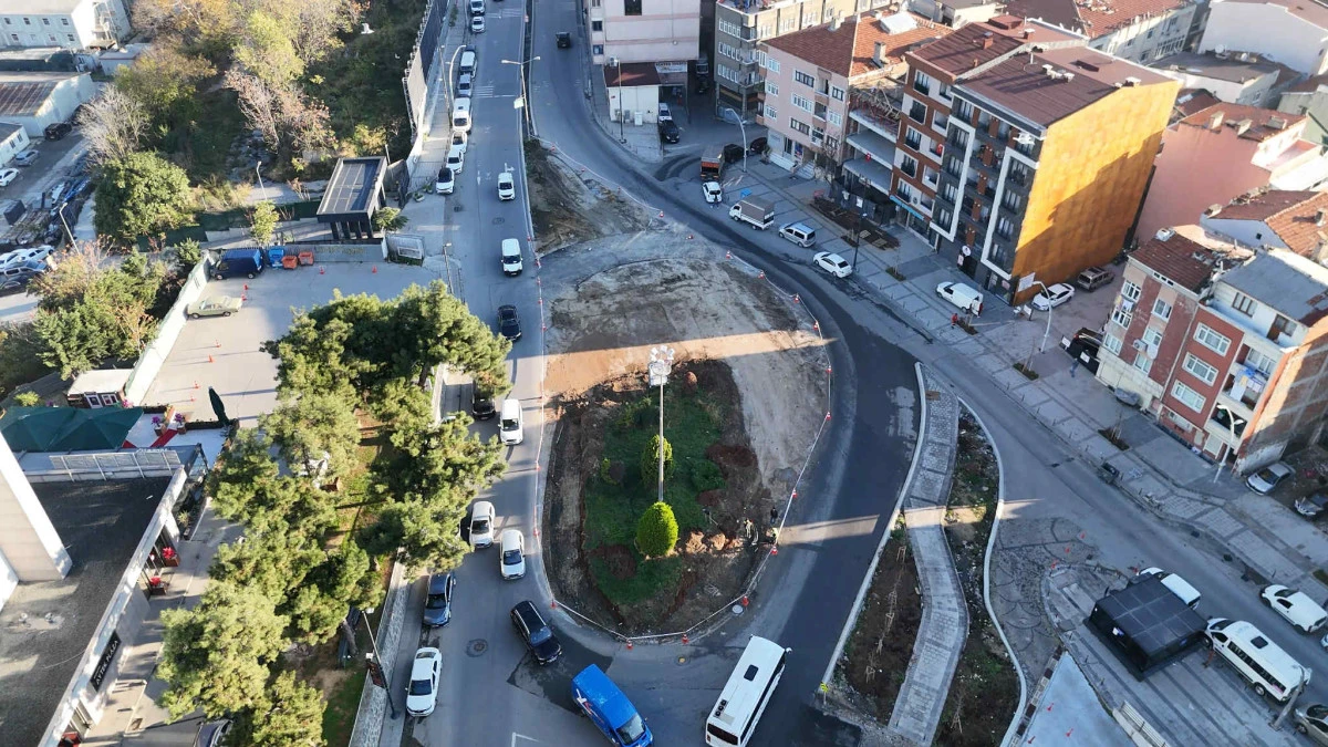 İBB Mevlana Caddesi’ndeki Hatalı Kavşak Düzenlemesini Geri Aldı