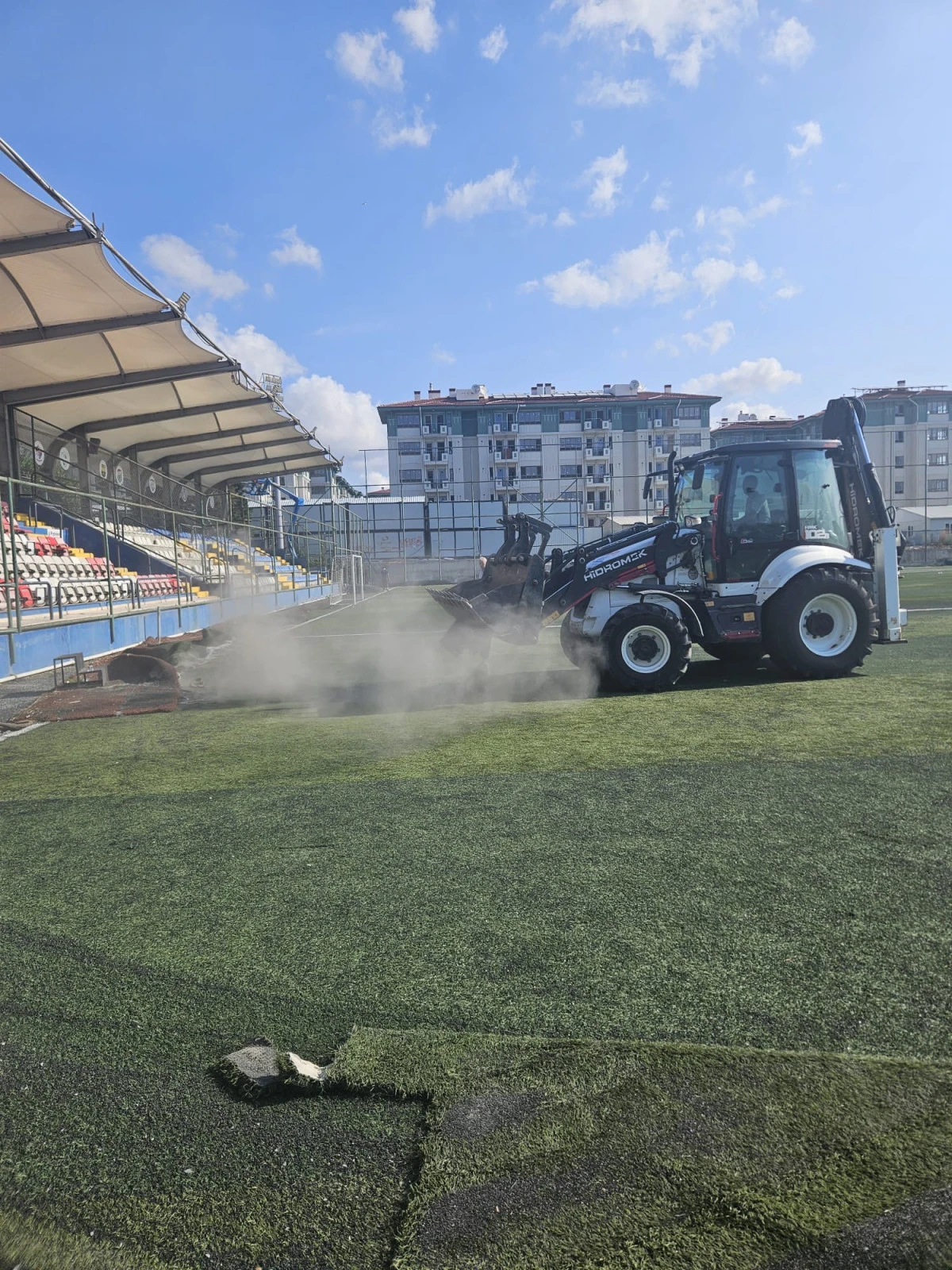Merkezefendi Stadı’na FİFA Standartlarında Yenileme!