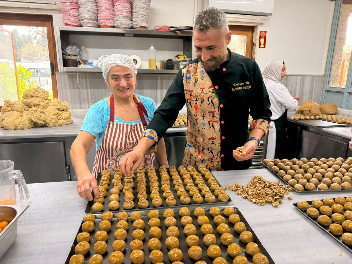 Tarihi Merkezefendi Fırını&rsquo;nda Kursiyerler &Uuml;retimin İ&ccedil;inde Yetişiyor