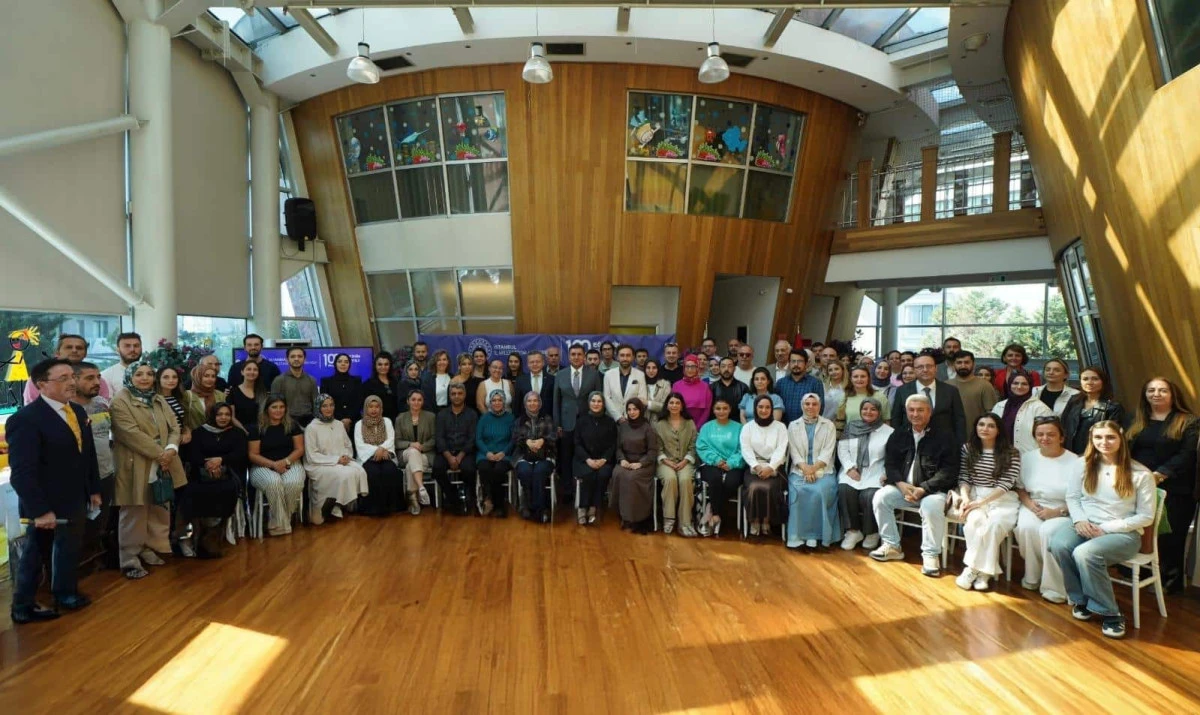 Veli Okulu Açılış Programı Zeytinburnu’nda Gerçekleştirildi