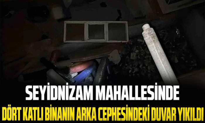 Zeytinburnu’nda 4 katlı binanın arka cephesindeki duvar yıkıldı
